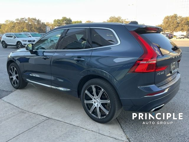 2020 Volvo XC60 T5 Inscription photo 3