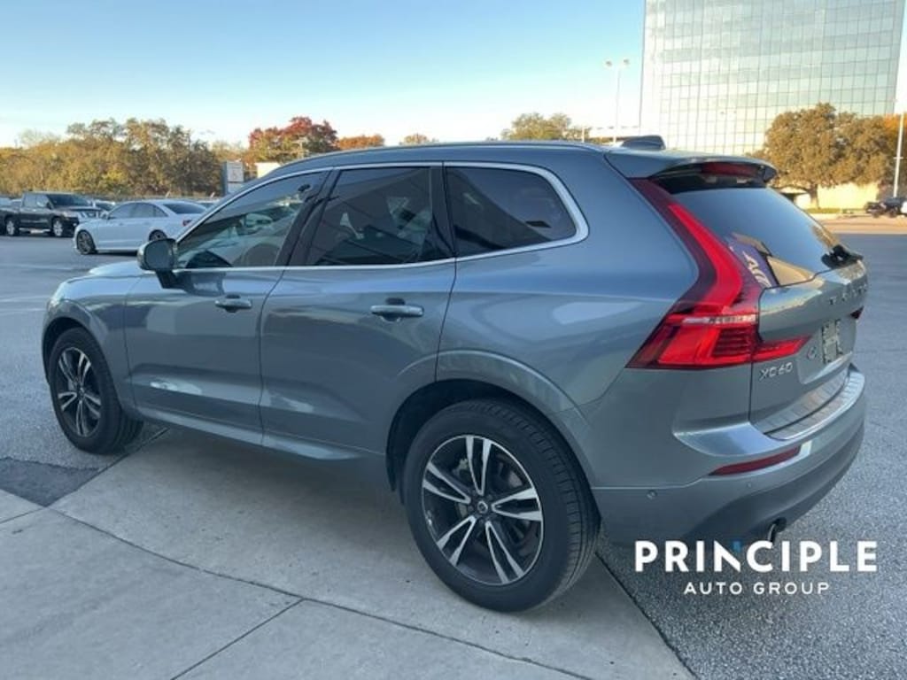 Used 2018 Volvo XC60 T6 Momentum SUV