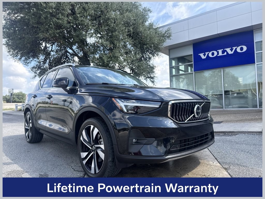 2024 Volvo XC40