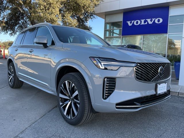 2026 Volvo XC90 B6 Core Bright 4WD's photo