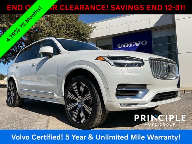 2024 Volvo XC90 Plus's photo