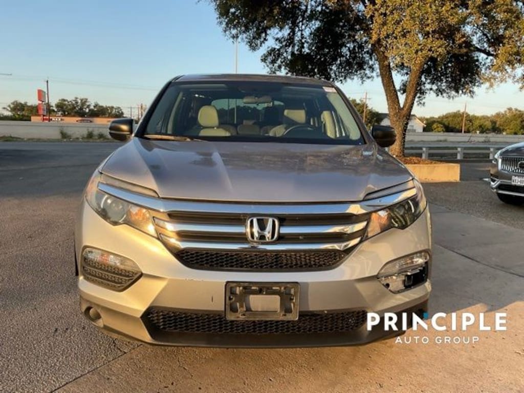 Used 2018 Honda Pilot LX SUV