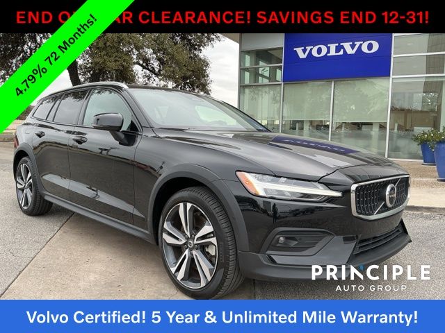 2025 Volvo V60 Cross Country