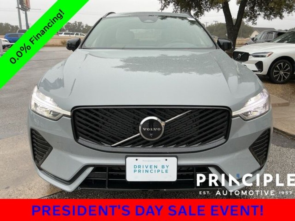 New 2026 Volvo XC60 B5 Plus SUV