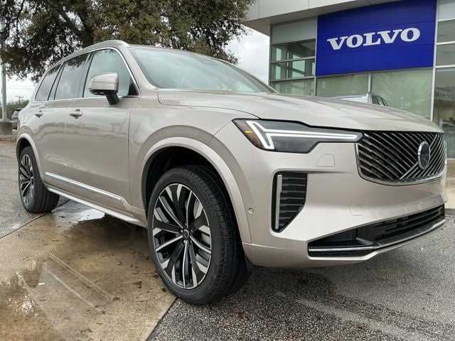 New 2026 Volvo XC90 plug-in hybrid T8 Plus 7-Seater