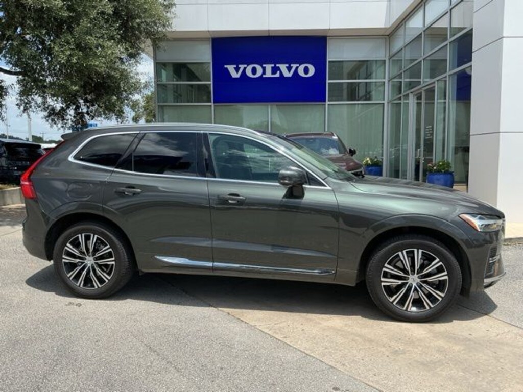 Certified 2022 Volvo XC60 B6 Inscription SUV