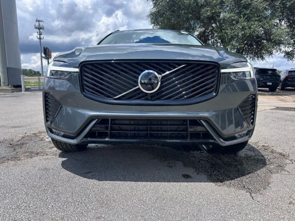 New 2026 Volvo XC60 B5 Ultra SUV