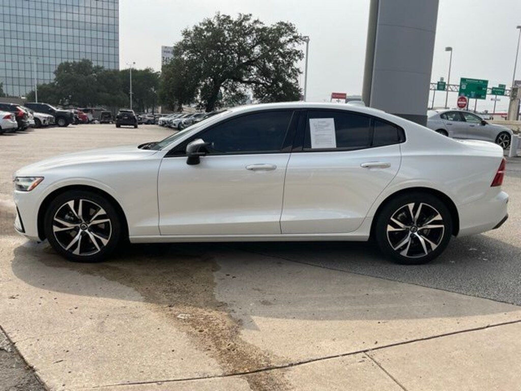Certified 2025 Volvo S60 B5 Core Sedan
