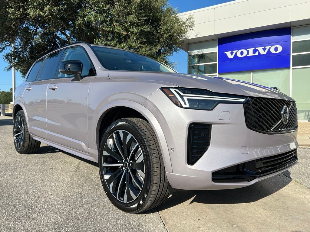 New 2026 Volvo XC90 B6 Ultra Dark Theme 7-Seater