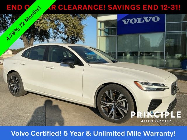 2024 Volvo S60 Core's photo