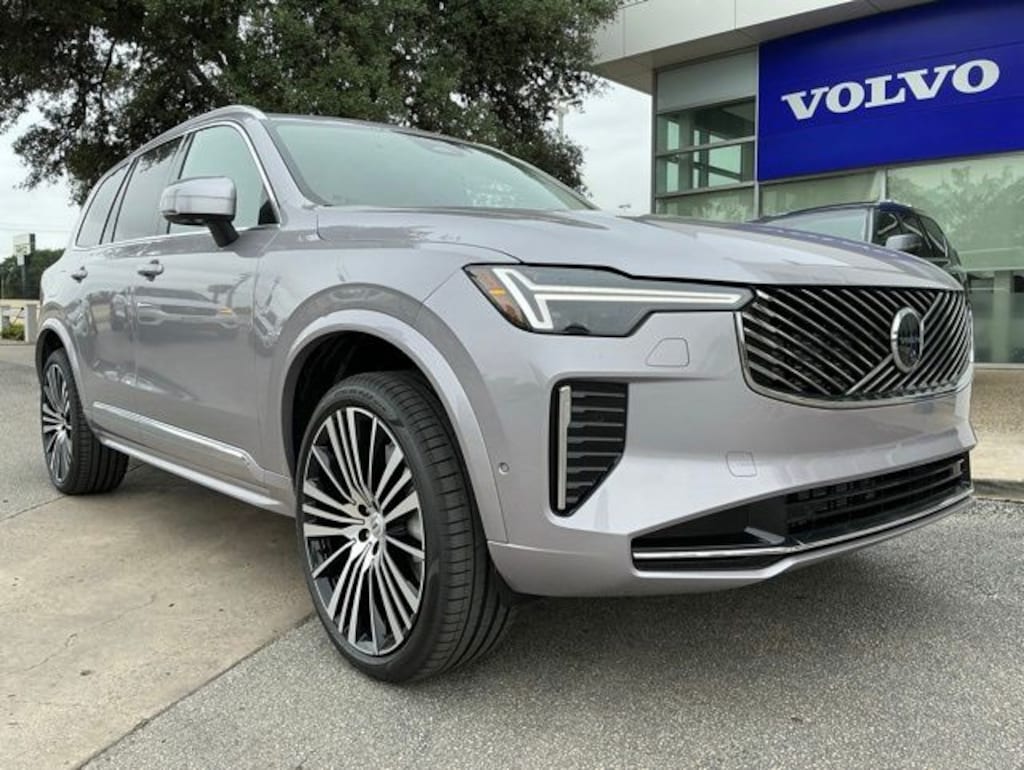 New 2026 Volvo XC90 B6 Plus 7-Seater SUV