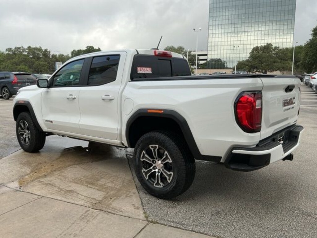 Used 2025 GMC Canyon AT4 Truck