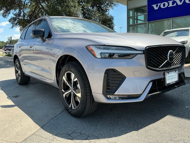 New 2026 Volvo XC60 B5 Core