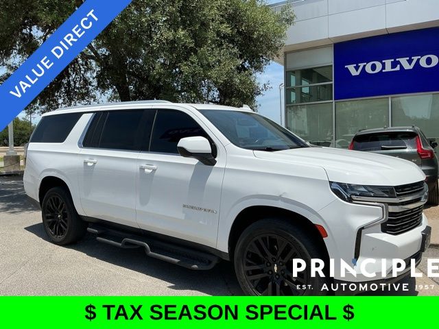 2021 Chevrolet Suburban 4WD 1500 LT's photo