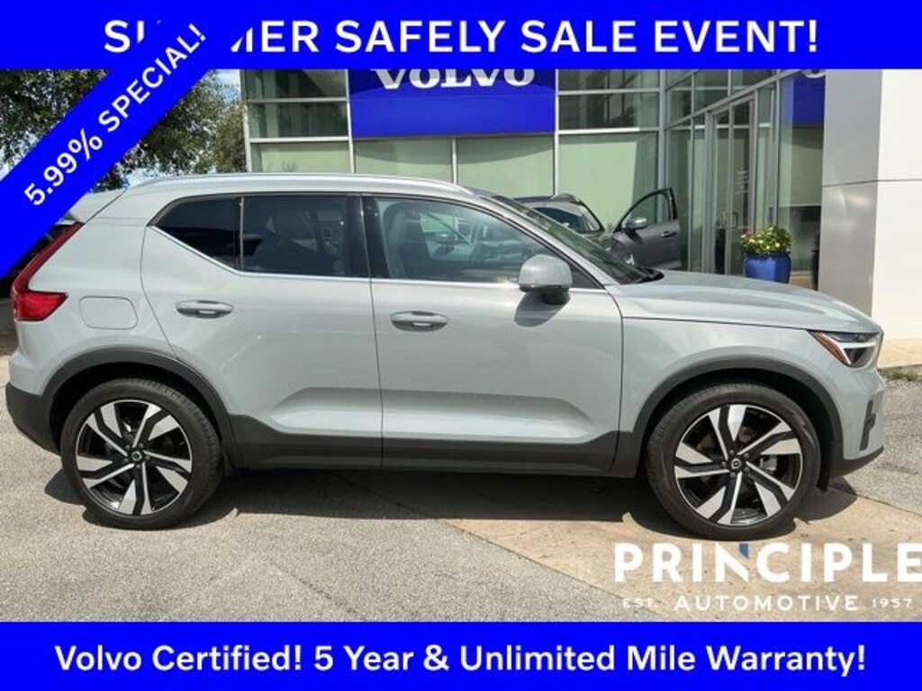 Certified 2024 Volvo XC40 B5 Plus Bright Theme SUV