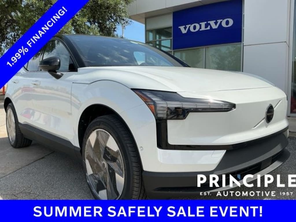 New 2026 Volvo EX30 Twin Motor Ultra SUV