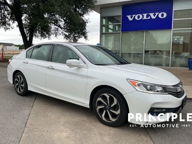 2017 Honda Accord EX-L CVT Navi w/Honda Sensing PZEV's photo