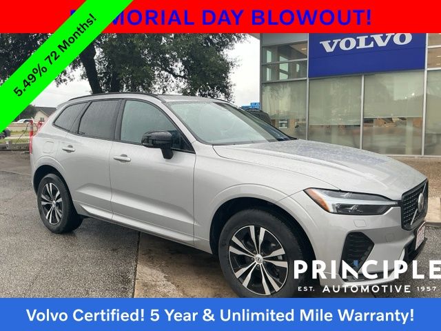 2025 Volvo XC60 B5 Core Dark AWD's photo
