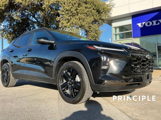 2024 Chevrolet Trax Activ's photo