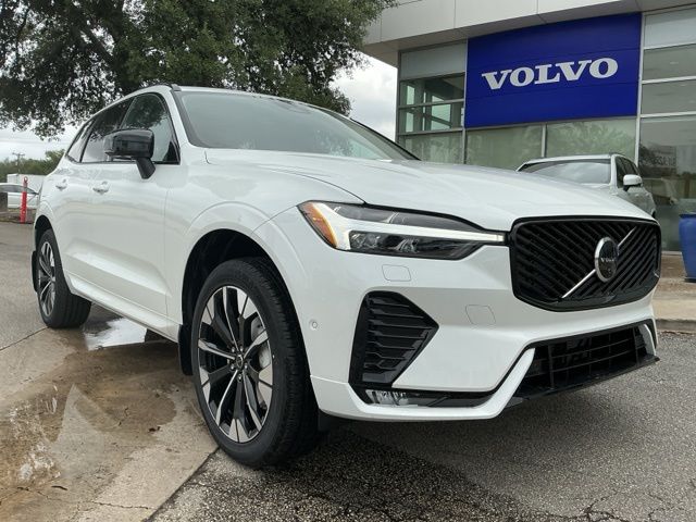 New 2026 Volvo XC60 B5 Plus