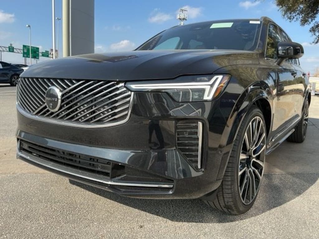 New 2026 Volvo XC90 B6 Ultra Dark Theme 7-Seater SUV