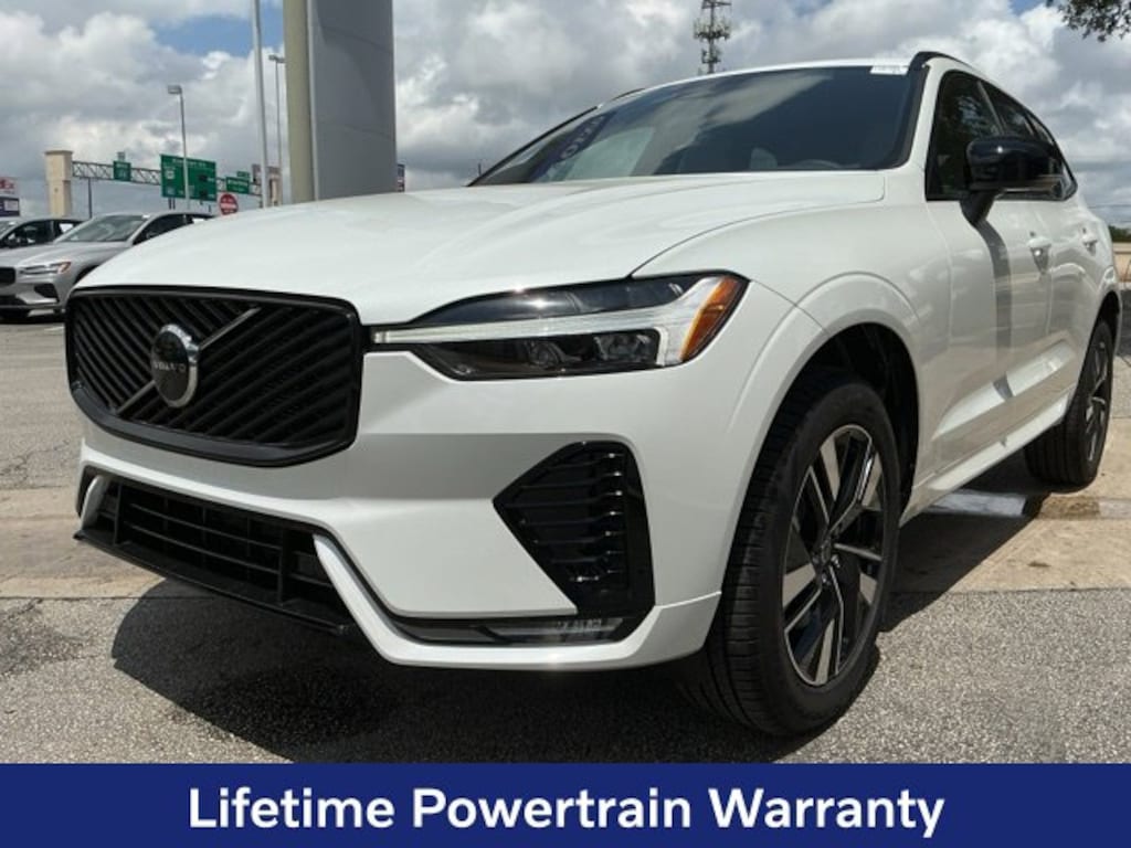 New 2026 Volvo XC60 B5 Core SUV