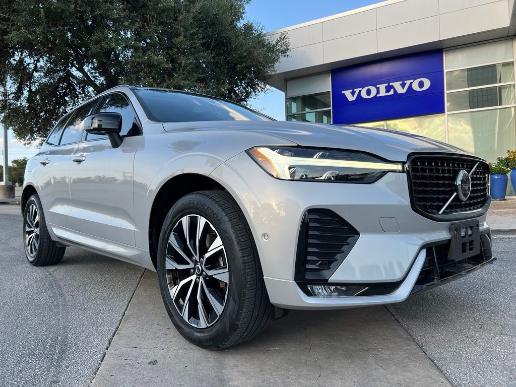 Certified by Volvo 2023 Volvo XC60 B5 Plus Dark Theme