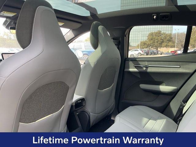 2026 Volvo EX30 Ultra - Photo 27