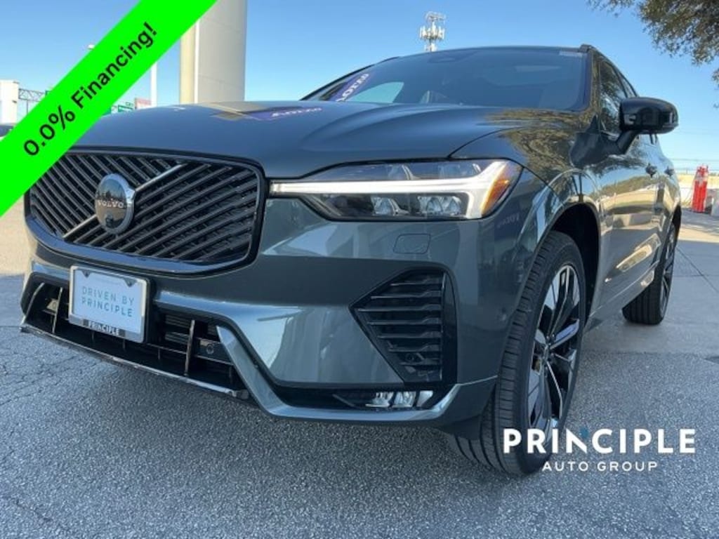 New 2026 Volvo XC60 B5 Plus SUV