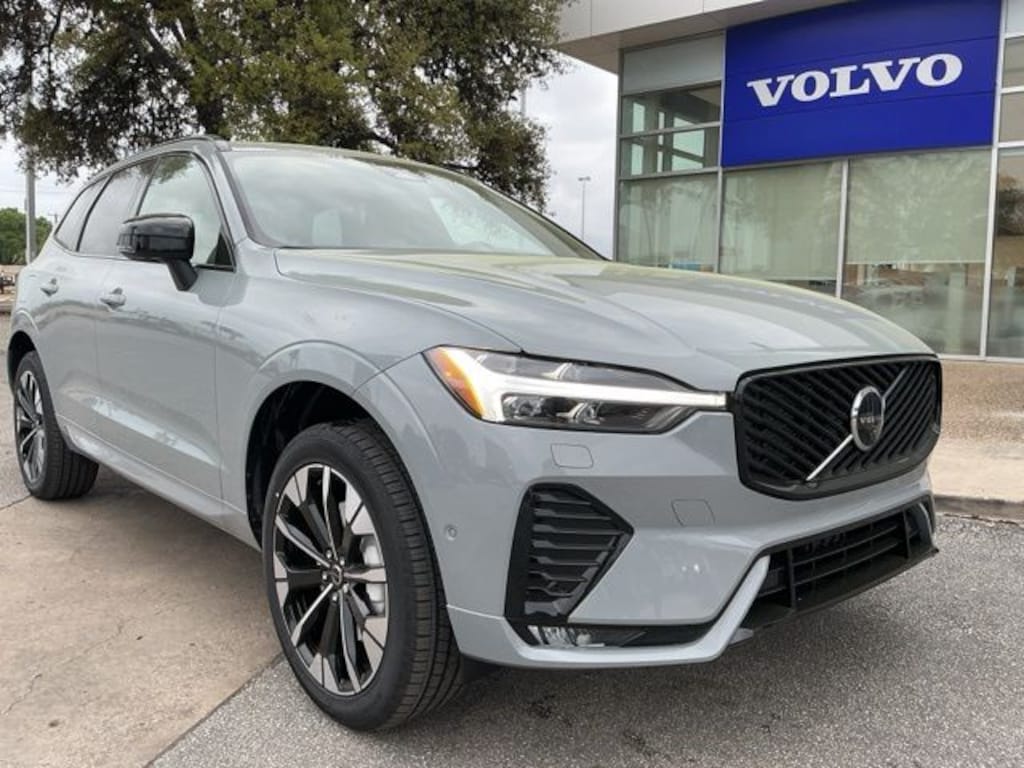 New 2026 Volvo XC60 B5 Plus SUV