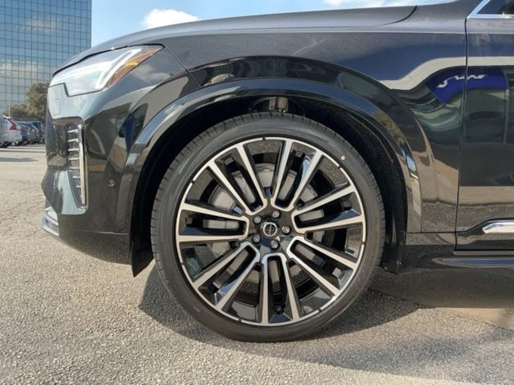New 2026 Volvo XC90 B6 Ultra Dark Theme 7-Seater SUV