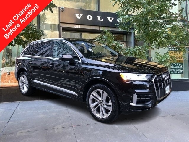 2023 Audi Q7 Premium Plus's photo