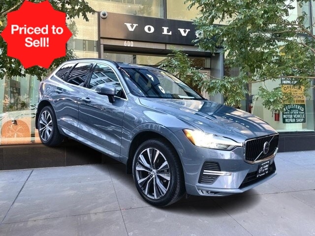2022 Volvo XC60 Momentum