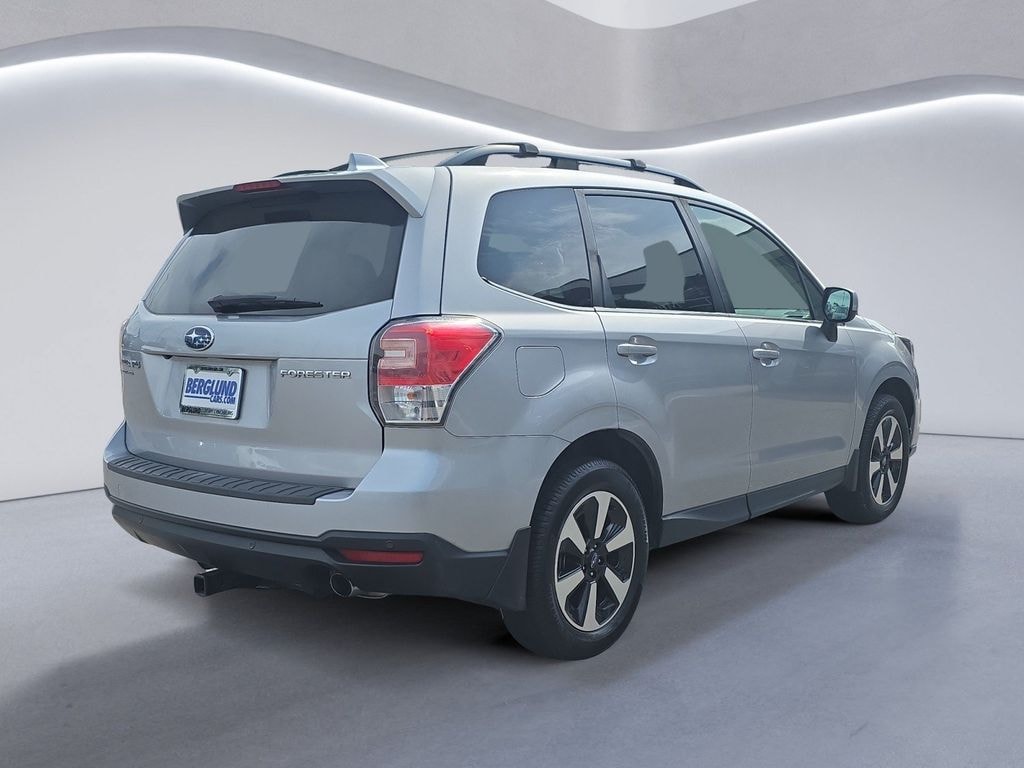 Used 2018 Subaru Forester 2.5i Limited with Eyesight + Nav + Starlink SUV