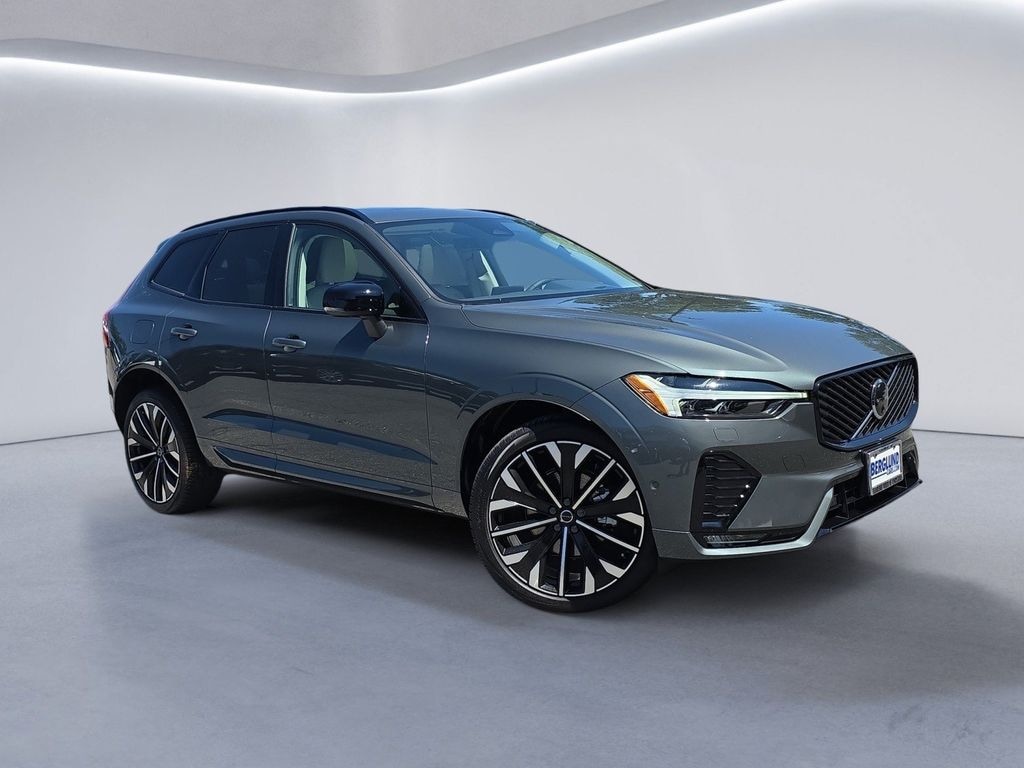 New 2026 Volvo XC60 B5 Ultra SUV