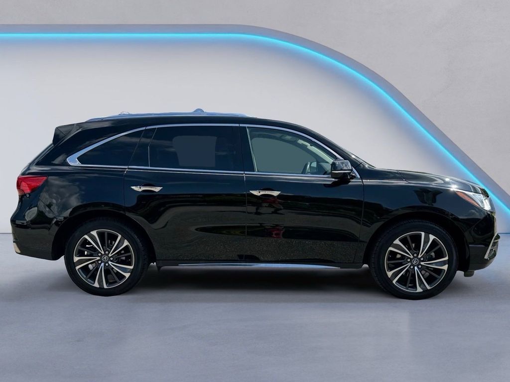 2020 Acura MDX Technology Sport photo 2