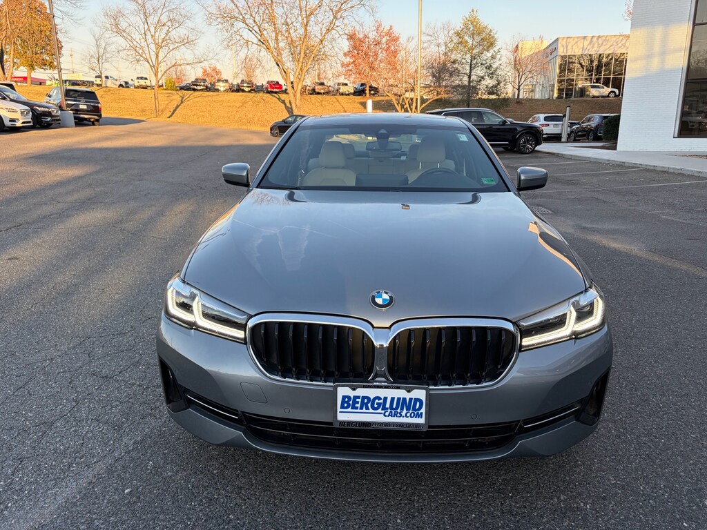 2023 Bmw 530i xDrive photo 2
