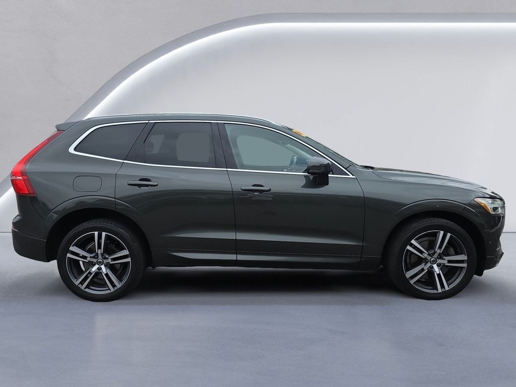 Used 2019 Volvo XC60 T6 Momentum SUV
