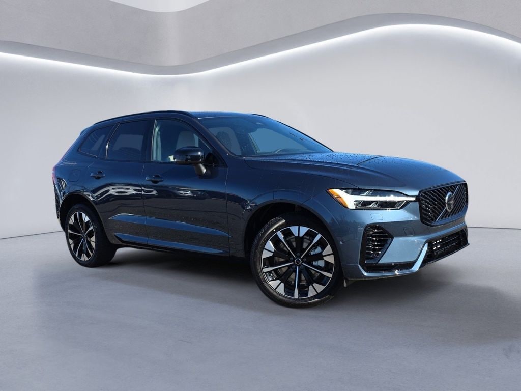 New 2026 Volvo XC60 plug-in hybrid T8 Plus SUV