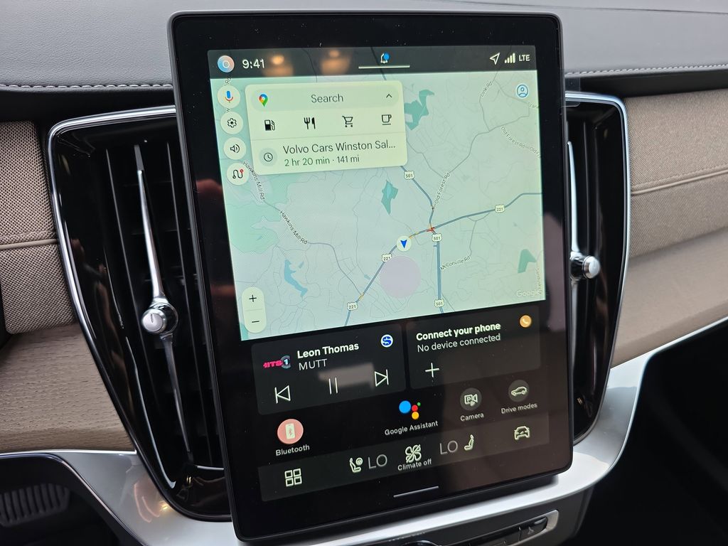2026 Volvo XC90 Plus - Photo 15