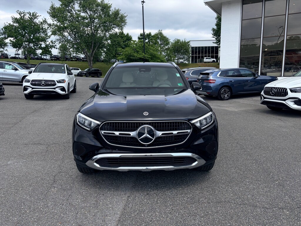 Used 2025 Mercedes-Benz GLC 300 4MATIC SUV