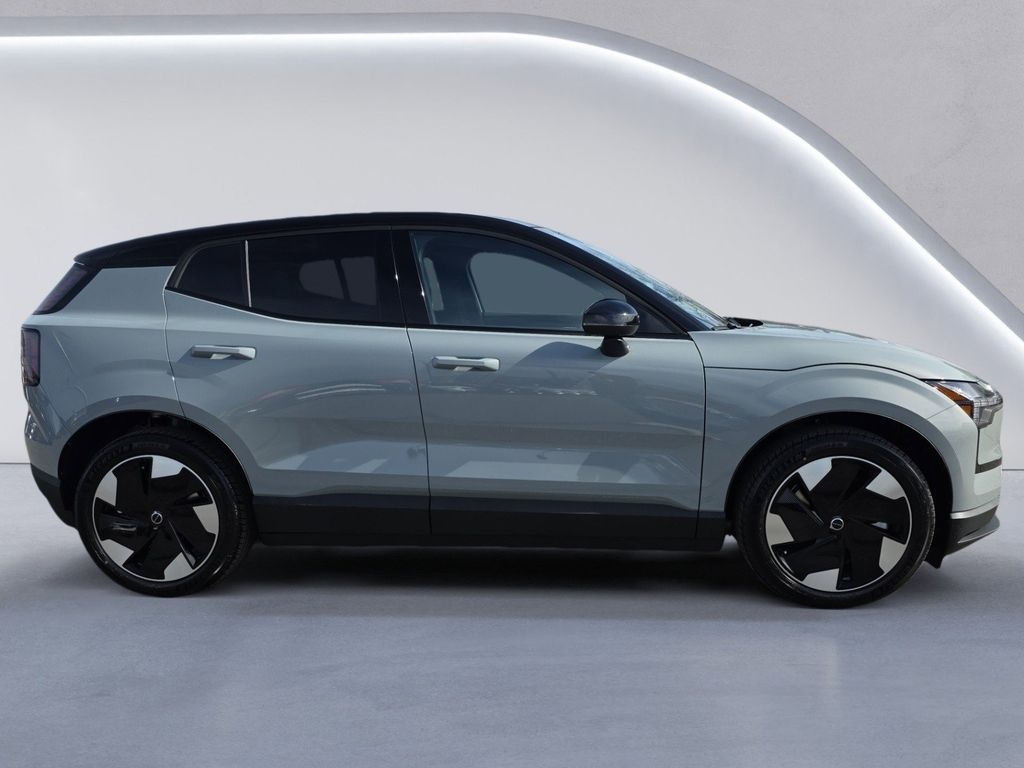 New 2026 Volvo EX30 Twin Motor Plus SUV