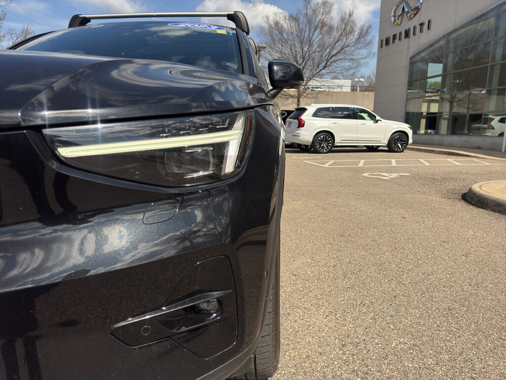 Used 2023 Volvo C40 Recharge Pure Electric Twin Ultimate SUV