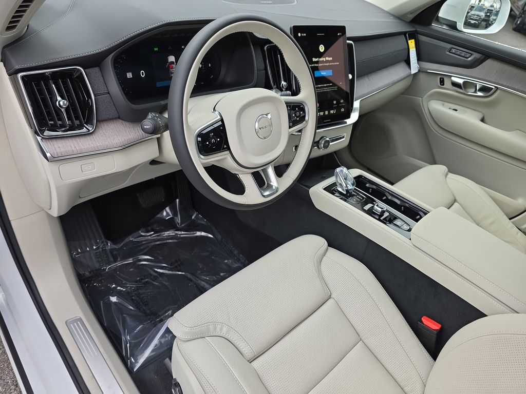 2026 Volvo XC90 Ultra - Photo 9