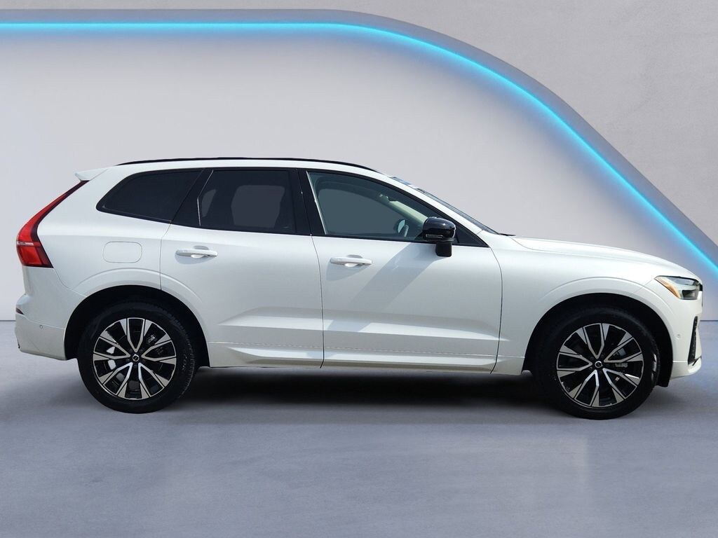 Used 2025 Volvo XC60 B5 Plus SUV