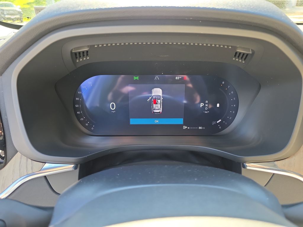 2026 Volvo XC60 Plus - Photo 25