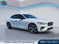 2024 Volvo S60 B5 Plus Dark Sedan