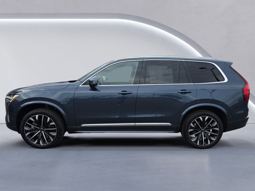 2026 Volvo XC90 Plus - Photo 6