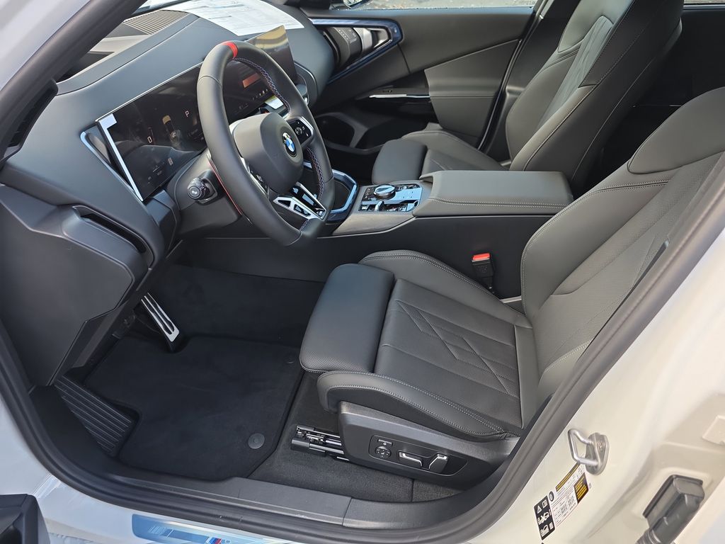 2026 BMW X3 M50 - Photo 8
