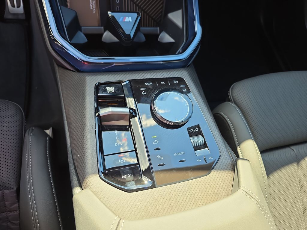 2026 BMW X3 M50 - Photo 17